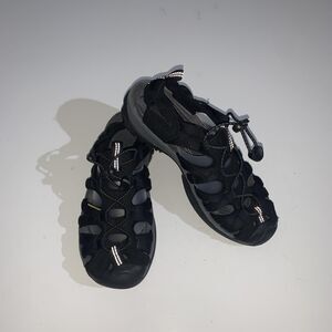 KEEN Sandals Womens Size 7.5 Black Fisherman Waterproof Hiking Outdoor Shoes